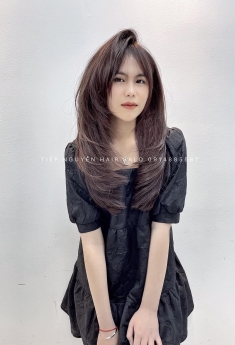 Tóc layer xoăn mái bay cho nàng thêm trẻ trung năng động - Tiệp Nguyễn Hair Salon
