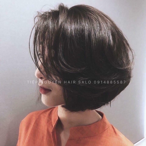 Tóc bob uốn xoăn layer siêu cá tính, nhuộm tóc giá rẻ uy tín Hà Nội - Tiệp Nguyễn Hải Salon