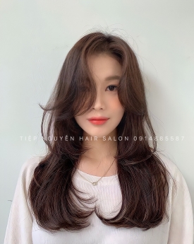 Tóc layer xoăn sóng nhẹ, tóc layer tỉa ngang vai mái bay - Tiệp Nguyễn Hải Salon