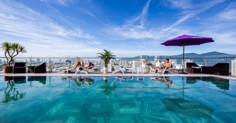 ARIA GRAND HOTEL - Một chiếc Khách sạn sang xịn mịn