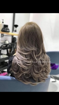 Tóc layer xoăn nhẹ nhàng cho nàng cá tính, tóc layer uốn xoăn sóng mái bay - Tiệp Nguyễn Hair Salon