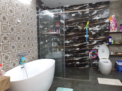 BÁN NHÀ CHÍNH CHỦ ĐƯỜNG NGUYỄN CHÍ THANH GÀ ĐẺ TRỨNG VÀNG CHỈ 15 TỶ