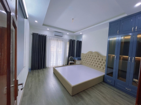 BÁN NHÀ PHỐ LÁNG HẠ BA ĐÌNH VIP PHÂN LÔ ÔTÔ VỈA HÈ 70M2X5T 12 TỶ
