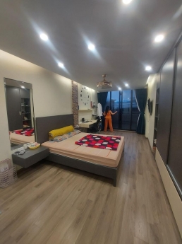 BÁN NHÀ CHÍNH CHỦ ĐƯỜNG VĂN CAO BA ĐÌNH 76M2X7T ĐƯỜNG 3 ÔTÔ 15 TỶ