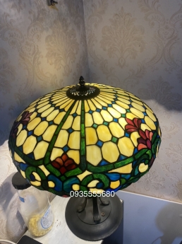 Giao lưu đèn bàn tiffany họa tiết tây âu