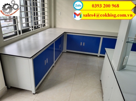 Bàn thí nghiệm áp tường