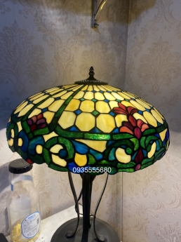 Giao lưu đèn bàn tiffany họa tiết tây âu