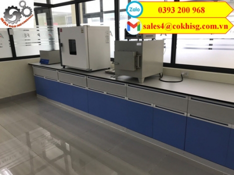 Bàn thí nghiệm áp tường