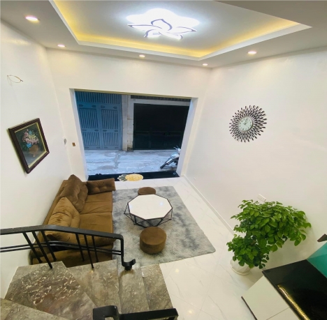 Bán nhà Tam Trinh - Mai Động. Ngõ rộng thênh thang. 30m x 5 tầng. 3 tỷ có thương lượng