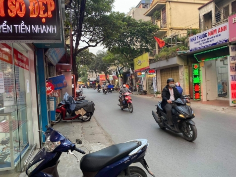 Mảnh đất vàng trong làng bán rẻ mặt phố Xuân Đỉnh-Bắc Từ Liêm.Sầm uất đủ kiểu.Chỉ 6.4 tỷ