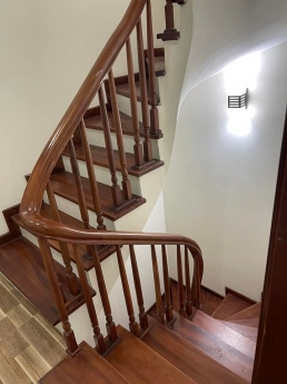 NHÀ PHỐ HOÀNG QUỐC VIỆT 40M X 5 TẦNG, Ô TÔ GẦN,  GIÁ 4.15 TỶ