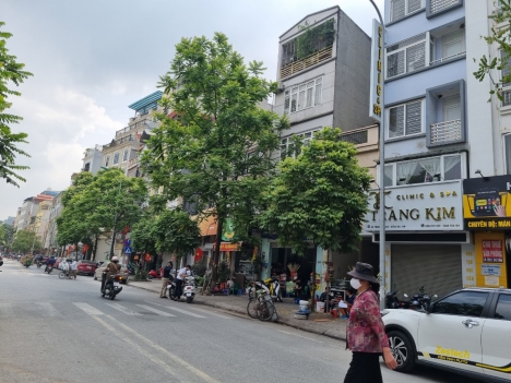 Bán Căn  nhà KINH DOANH ĐỈNH NHẤT MP Tôn Đức Thắng 1 tỷ/năm 106m2, 7T thang máy, MT4m vỉa hè. Liên