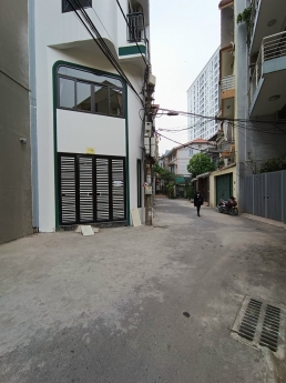 Chủ cần bán nhà Lạc Long Quân - 84m2 - 7 tầng - Ngõ thông ô tô tránh - Dòng tiền 100 triệu/tháng -