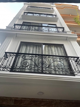 BÁN GẤP NHÀ PHỐ HOÀNG QUỐC VIỆT MẶT TIỀN 6 M X 5 TẦNG, LÔ GÓC,  Ô TÔ GẦN, GIÁ 5.9 TỶ