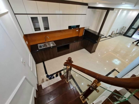 Chủ cần bán nhà phố Hồng Tiến cực rẻ - 43m2 - 5 tầng - Full nội thất - Không có nhà thứ 2