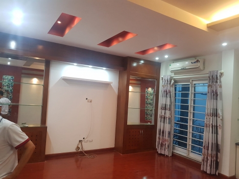 BÁN GẤP NHÀ PHỐ HOÀNG QUỐC VIỆT MẶT TIỀN 6 M X 5 TẦNG, LÔ GÓC,  Ô TÔ GẦN, GIÁ 5.9 TỶ