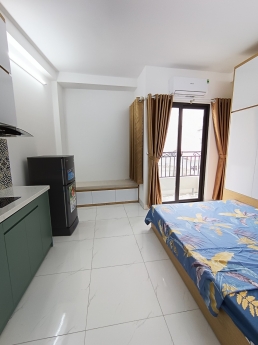 Chủ cần bán nhà Lạc Long Quân - 84m2 - 7 tầng - Ngõ thông ô tô tránh - Dòng tiền 100 triệu/tháng -