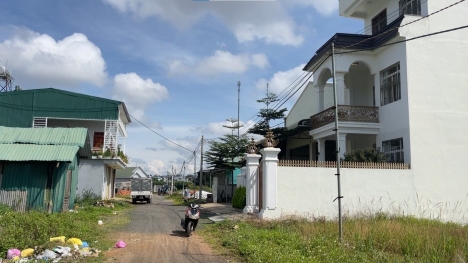 Bán đất (5x24,70m2 thổ cư ) trung tâm thị trấn Liên nghĩa - Đức trọng - Lâm đồng