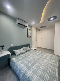 Chinh chủ ban nhà 4 tầng . Full nôi thất vỉew biển. Đà nẵng