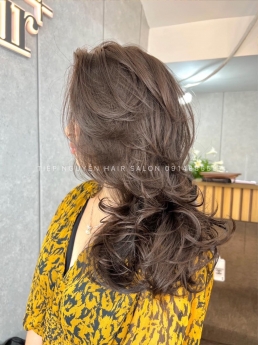 Tóc bob uốn xoăn, Uốn tóc xoăn ngang vai cho nàng mặt vuông Tiệp Nguyễn Hair Salon