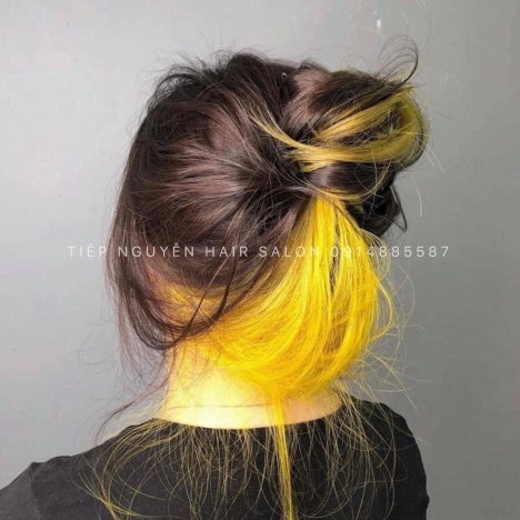 Uốn tóc xoăn ngang vai cho nàng mặt tròn, tóc bob uốn xoăn Tiệp Nguyễn Hair Salon