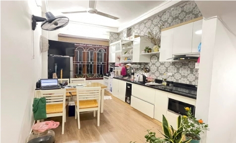 Bán nhà Trần Khát Chân - Gần ô tô - 35m x 4 tầng. 3,65  tỷ có thương lượng
