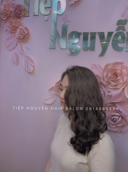 Tóc tỉa layer mái bay, tóc bob uốn cụp ngang vai cho nàng thêm cá tính -  Tiệp Nguyễn Hair Salon