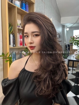 Tóc bob uốn xoăn, Uốn tóc xoăn ngang vai cho nàng mặt vuông Tiệp Nguyễn Hair Salon
