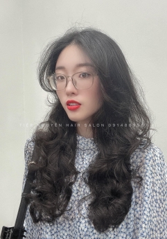 Tóc bob uốn xoăn, tóc bob uốn cụp ngang vai cho nàng mái dài  - Tiệp Nguyễn Hair Salon
