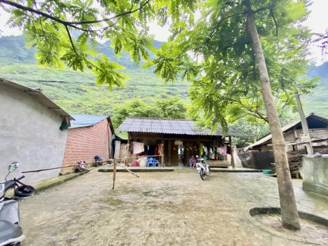 Bán đất mặt trục quốc lộ 4C Hà Giang, full thổ cư view sông giá rẻ