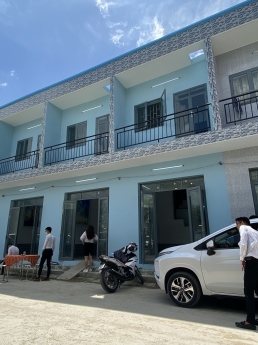 Bán nhà đinh đức thiện KCN cầu tràm gần chợ
