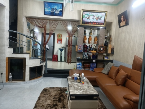 Cần bán căn nhà mặt phố phường Khuê Trung, Cẩm Lệ, diện tích 70m2. 2 tầng