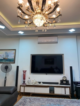 Bán nhà Phố Trần Quốc Hoàn-Q.Cầu Giấy.Mặt Phố Uy Quền.Kinh Doanh Ở Đều Mỹ Mãn