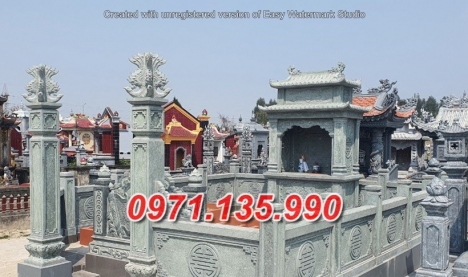 Mẫu miếu thờ thần linh bằng đá khối