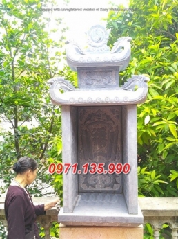 Mẫu miếu thờ thần linh bằng đá khối