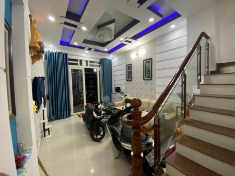 CHO THUÊ NHÀ ĐƯỜNG LÊ VĂN LƯƠNG - NHÀ RỘNG SẠCH SẼ ☎ Mr Hòa