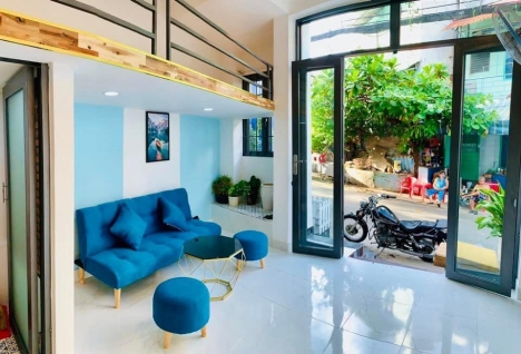 Nhà mặt tiền- Tiện kinh doanh- Đang cho thuê 9 triệu- Nhỉnh 3 tỷ