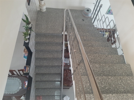 Bán nhà phường Khuê Trung quận Cẩm Lệ, đường ô tô, mặt tiền kinh doanh
