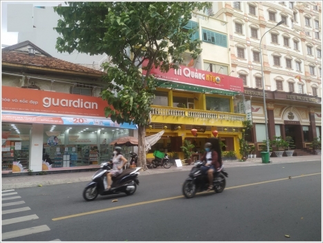 Cho thuê nhà góc 2MT số 7 Kỳ Đồng, p9, Q3. 15x25m trệt 1 lầu