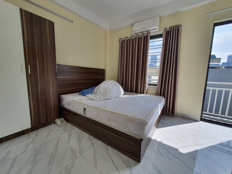 Bán Tòa nhà cho thuê căn hộ dịch vụ.cứ ngỡ bán Khách Sạn.Phố Đình Thôn-Nam  Từ Liêm.