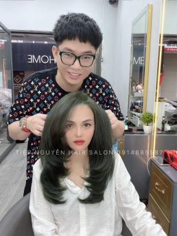 Uốn tóc xoăn sóng lơi, kiểu Tóc xoăn sóng lơi hot nhất hiện nay Tiệp Nguyễn Hair Salon