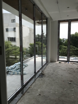 CTY VINTA DOOR THÁI TIẾN chuyên cửa nhôm kính XINGFA các loại