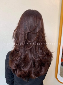 Tóc xoăn sóng lơi, những lý do cho nàng nên lựa chọn kiểu Tóc xoăn sóng lơi này