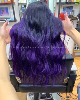 Tóc xoăn sóng lơi, lý do khiến kiểu Tóc xoăn sóng lơi đang mốt nhất hiện nay Tiệp Nguyễn Hair Salon