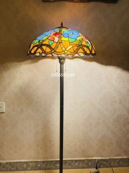 Giao lưu đôi đèn cây tiffany họa tiết hoa hồng xanh