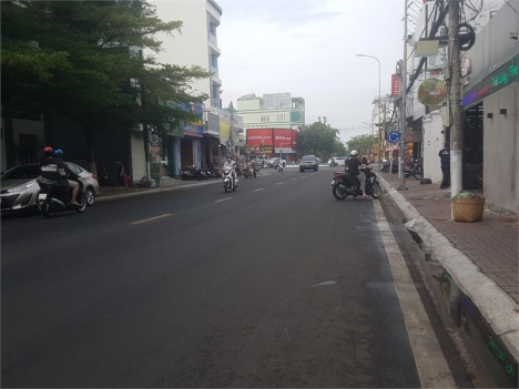 Cho thuê mặt bằng rộng 250m2 đường Lê Hồng Phong, Vũng Tàu
