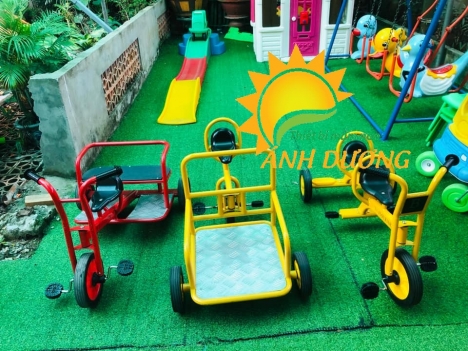 Xe đạp đơn, đôi - xe xích lô dành cho bé