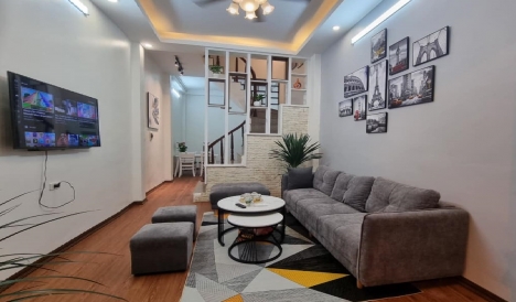 Bán nhà Ngõ Quỳnh. Ngõ rộng thênh thang. 35m x 5 tầng. 3,5 tỷ có thương lượng