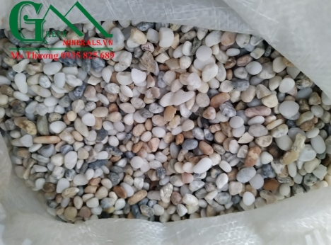 Sỏi biển ba màu