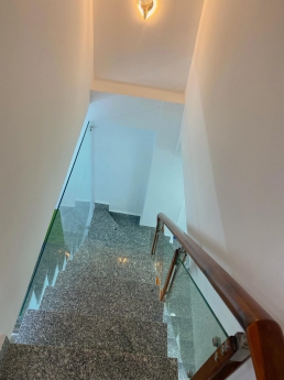 NHÀ HXH THÔNG 80M - CHUNG CƯ STOWN THỦ ĐỨC.GIÁ 4.5 TỶ